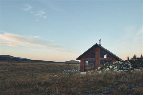 You Wont Want To Leave This Cozy Cabin In New Zealand Dwell