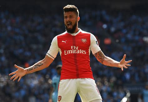 West Ham Enter Race For Perfect Fit Olivier Giroud