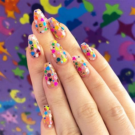 Confetti Nails Are The Must Try Trend For Summer It S Like A Glitter