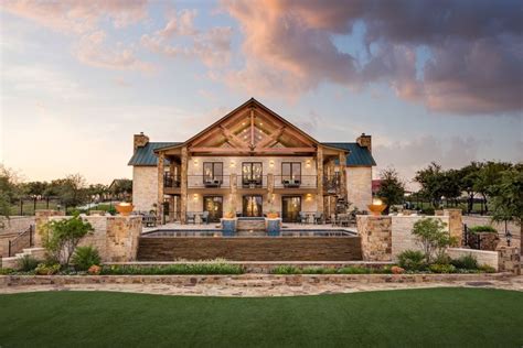 This Stunning Ranch Resort In West Texas Has 13000 Acres Of Land To