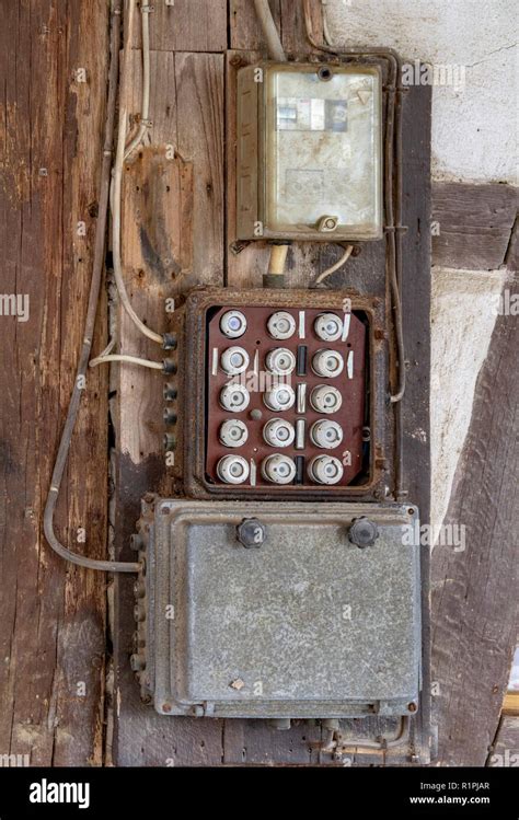 Old Electrical Fuse Box Hi Res Stock Photography And Images Alamy