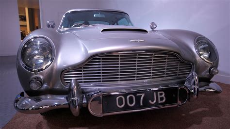 James Bonds Missing Aston Martin Db5 Could The 24 Year Mystery Of The