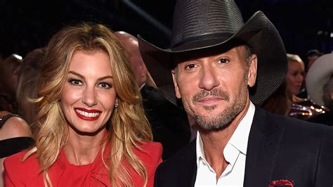 Gracie Daughter Of Tim Mcgraw And Faith Hill Poses Braless In A