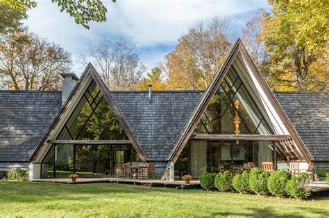 Mid Century Modern Meets Rustic Retreat At This 835k A Frame Home In