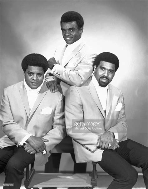 new york new york city isley brothers lr okelly isley jr ronald isley picture id73909124 799×