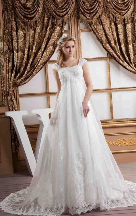 Get the best deals on plus size wedding dresses. Plus size empire waist wedding dress - PlusLook.eu Collection