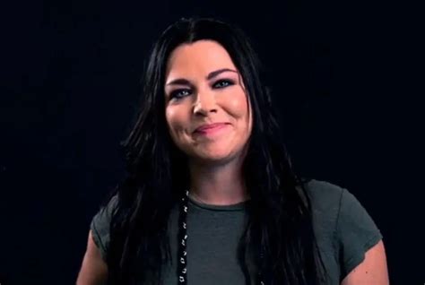 Amy Lee De Evanescence Vivre Le Moment Présent Est Extrêmement