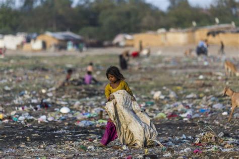 ‘coronacrisis Jaagt Miljoenen Kinderen In Armoede Mo