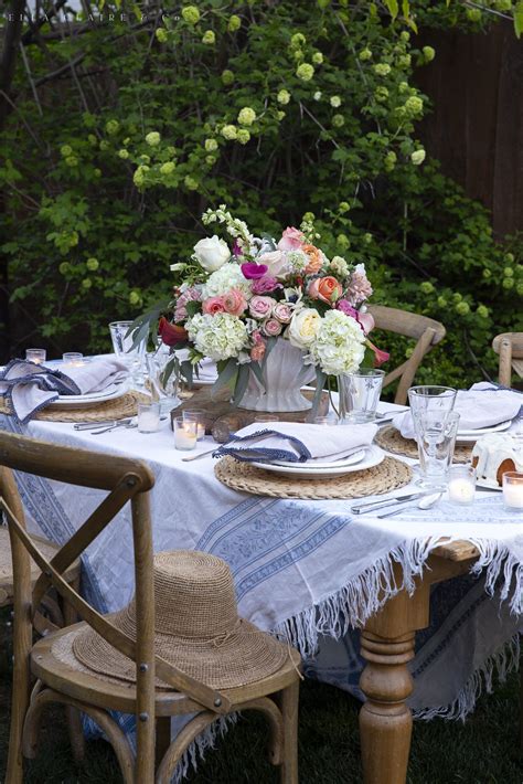 Spring Entertaining Outdoor Table Setting In 2021 Outdoor Table