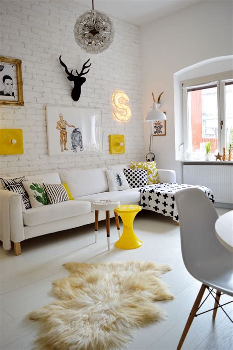 Small Living Space Tips To Make Your Tiny Studio Feel Bigger Than It
