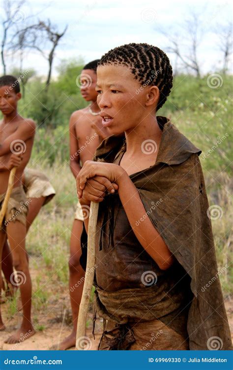 San Bushmen Tribe Editorial Image 69969370