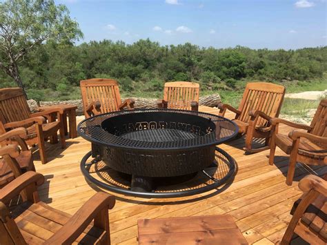 All of our fire pits for sale are by la hacienda, the uk's leading manufacturer of outdoor fire pits. Understanding The Spindle Or Buc ee's Fire Pits That Great ...