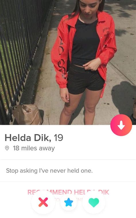 20 Funny Tinder Profiles You Might Swipe Right On
