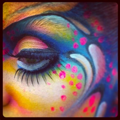 Mucho Color En Este Bodypainting Color Bodypainting Corporal Instagram Woman Painting Face