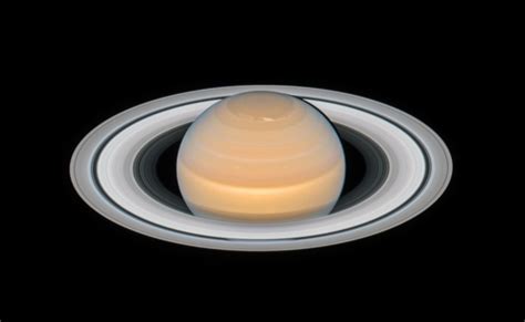 Hubble Registra Algumas Imagens Impressionantes De Saturno E Marte