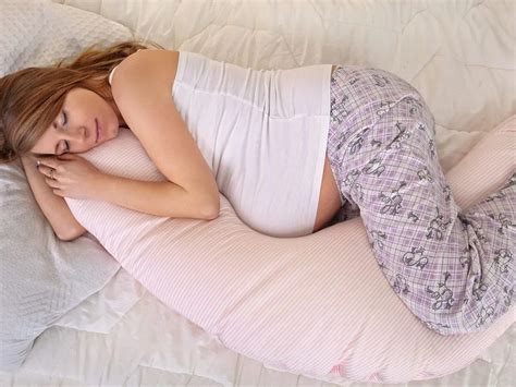 best sleeping positions during pregnancy third trimester and safety tips