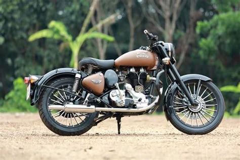 Find all royal enfield motorcycle models including interceptor, continental gt, himalayan, thunderbird, classic and bullet. Old Royal Enfield Modified to Maximum