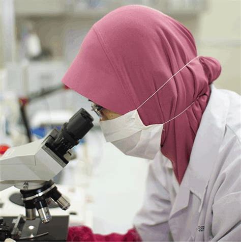 Satu lagi tempat makan di johor bahru yang menyajikan makanan tempatan ialah restoran mak engku rsetaurant and catering. Kilang Kami - Phyto Herbal Industries