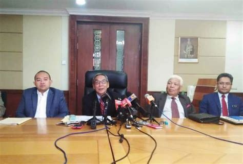 We did not find results for: SPR dicadang ambil alih tugas RoS daftar parti politik ...