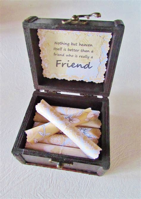 Best Friend Christmas Gift, Friend Gift, Going Away Friend Gift, Friend Quotes in Wood Box ...