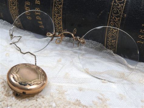 Antique Pince Nez Eyeglasses With Retractable Chain In Gold Etsy In 2023 Eyeglasses