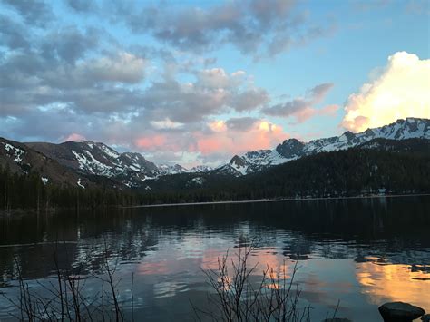 Incredible Sunset At Lake Mary Mammoth Lakes Ca Mammoth Lakes