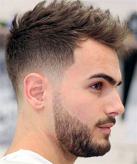 From pompadours to taper fades, undercuts and more, you'll be glad to know the options for men's hair are quite endless. Exceptional Short Haircuts 2018 for Men | Hair and Comb