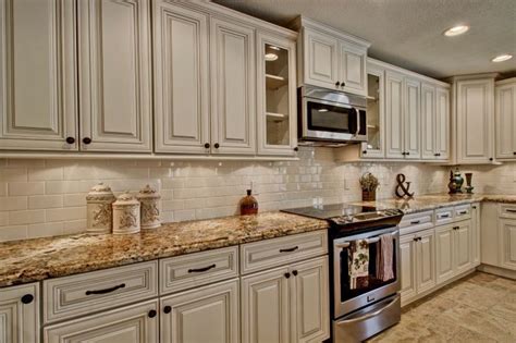 Cream Color Kitchen Cabinets Two Color Kitchen Cabinets Houzz