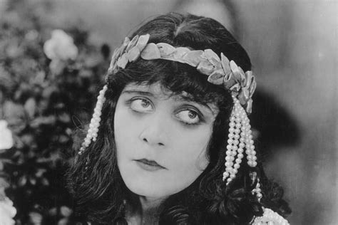 The Rise And Fall Of Hollywoods First Sex Symbol Theda Bara