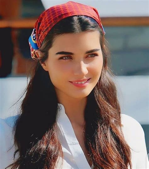 Beautiful Women Tuba Büyüküstün Celebrity Stars Turkish Beauty Lany