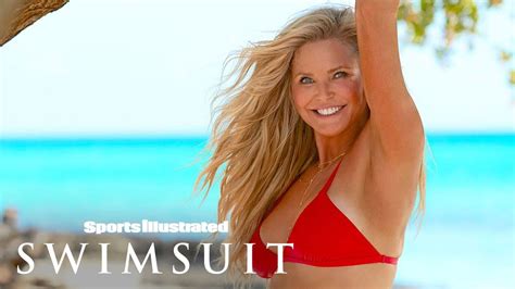 Christie Brinkley Goes Completely Bare In Stunning Comeback Outtakes Sports Illustrated
