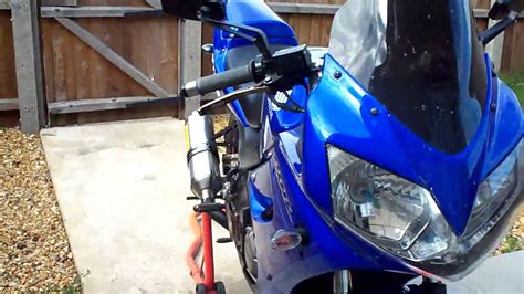 Honda 125 has been a style symbol for a very long while; Carlos' modified Honda CBR 125 with Arrow Exhaust NO ...