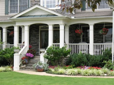 Our Front Yard Front Yard Landscaping Containers Front Porch Front