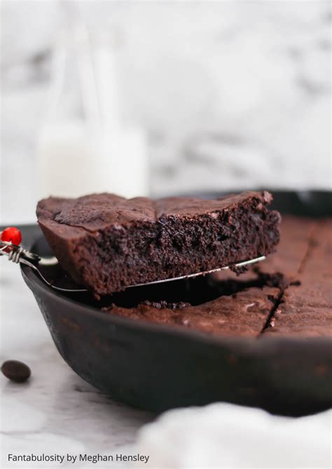 Easy And Fudgy Cast Iron Brownies In A Skillet Fantabulosity