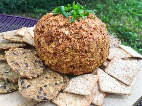 Bacony Cheddar And Chive Cheese Ball Plant Fueled Life