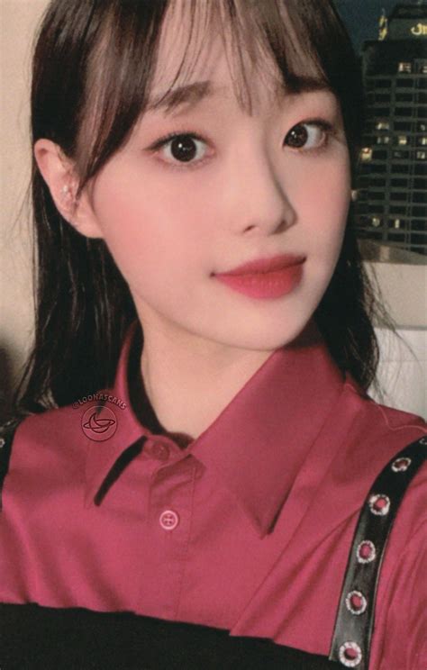 LOONA Chuu Showcase Photocards Scan Extended Play Grupo De Chicas Chicas