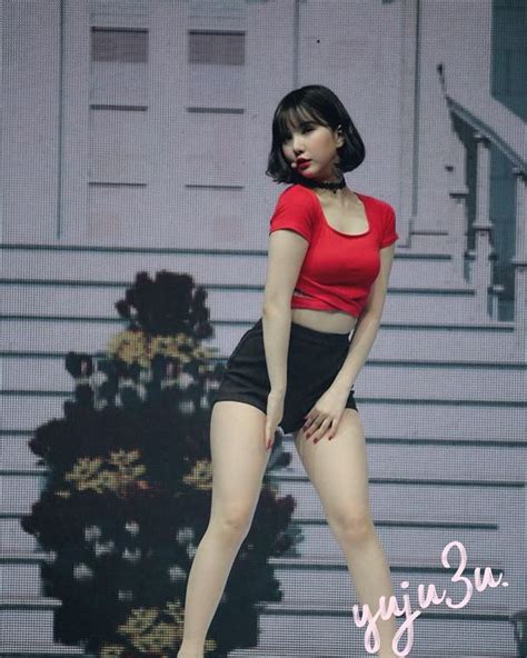 Fans Name This Idol As The New Generation Honey Thigh Goddess Daily K