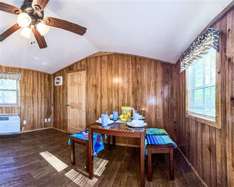 Forest Glen Cabins - Paradise Ranch RV Resort