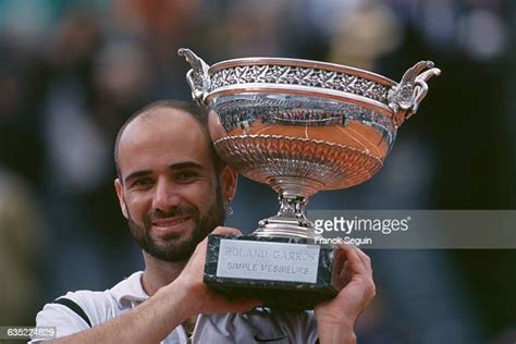 Andre Agassi Beats Photos And Premium High Res Pictures Getty Images