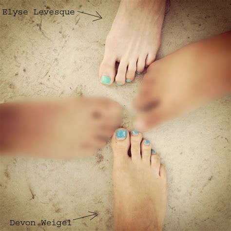 Devon Weigels Feet