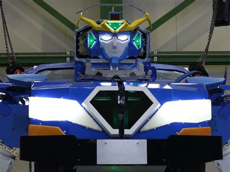 More Than Meets The Eye Engineers Create Robot That Transforms Into
