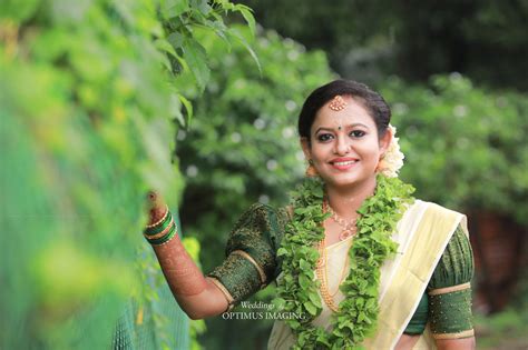 A Classical Kerala Nair Guruvayur Wedding Maneesh Weds Revathy Optimus Imaging