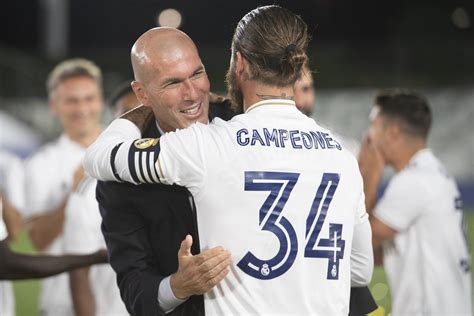 Zidane Reaches Out To Praise Ramos Amid Real Madrid Exit