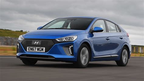 Affordable Hybrid Car Of The Year Hyundai Ioniq Plug In Pictures