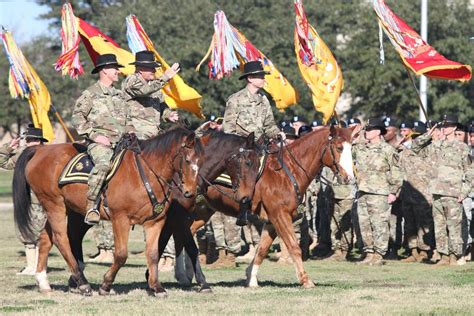 First Team Welcomes New Commanding General Article The United