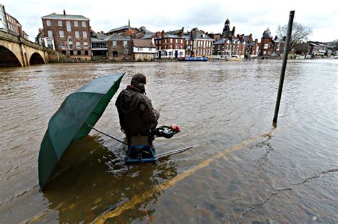 River Thames In Danger Of Flooding Warns Environment Agency