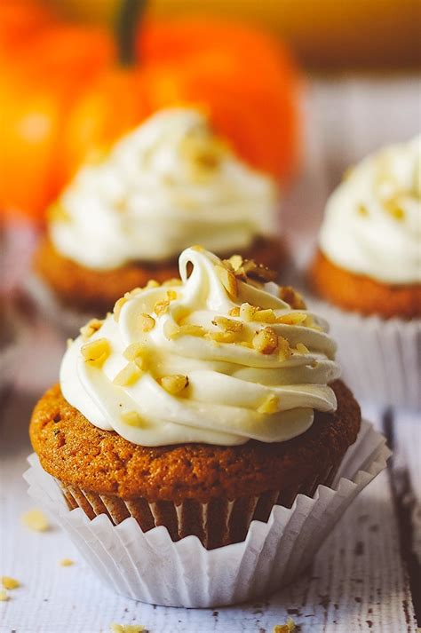 pumpkin spice cupcakes recipe perfect pumpkin cupcakes