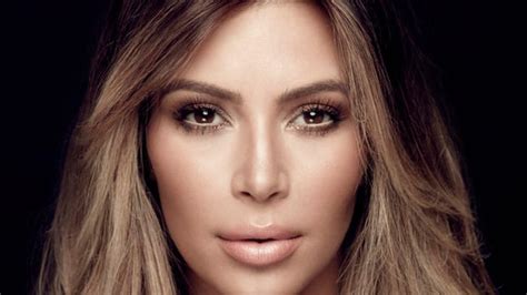 Kim Kardashian Nude Cookbook On The Way The Hollywood Gossip