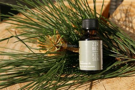 Un cuscino rilassante ecologico in cirmolo. Olio di Pino Cembro - Zirbelkissen