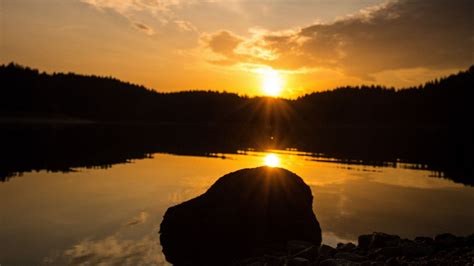 Download Wallpaper 1920x1080 Lake Stone Sunset Reflection Sun Sky